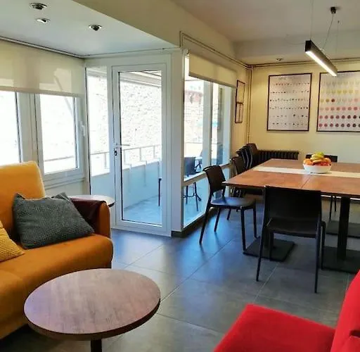 Lina, A 20 Metros De La Playa *