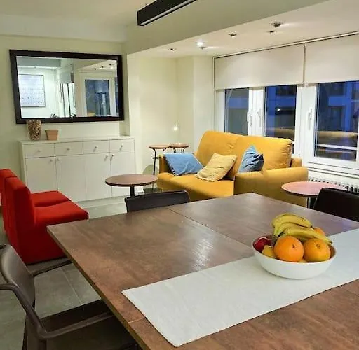 Lina, A 20 Metros De La Playa